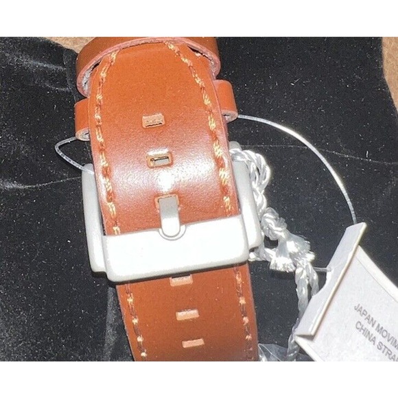 Brand New With Tags -Magnum 48mm Men’s Graduate Quartz Watch- - Picture 6 of 11